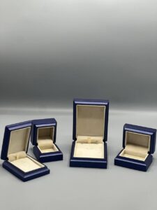 جعبه طلا (1)