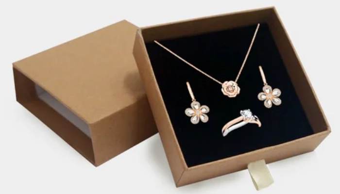 طراحی جعبه طلا برای برند های مینیمال