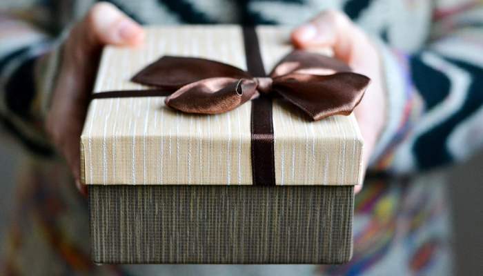 خرید جعبه کادو فانتزی برای افزایش فروش