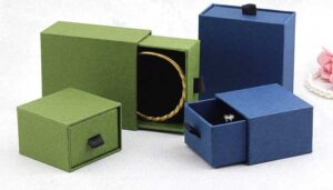بررسی محصولات مجموعه جعبه طلا